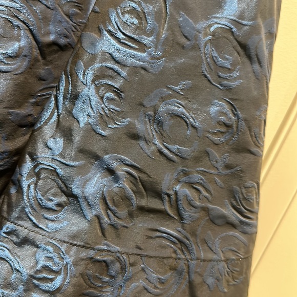 Betsey Johnson Cocktail Dress (size 4) - Picture 4 of 5